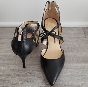 Ivanka Trump heels black leather pointed toe NWOT